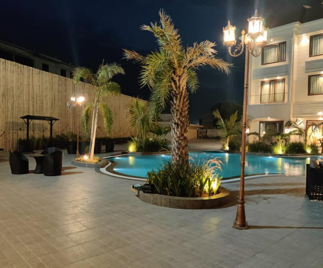 The Imperial Prime Clarks Inn Suites, Bhilwara Экстерьер фото